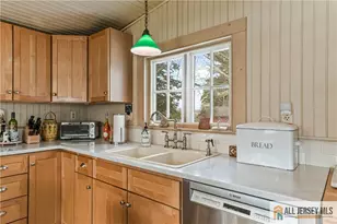 92 Halsey Reed Rd, Cranbury Township, NJ 08512 - Photo 11