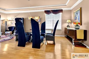 38 Edgemere Dr, South Brunswick Township, NJ 08824 - Photo 9