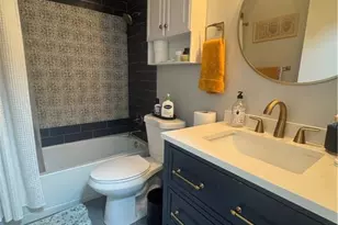 106 Edison Glen Terrace, Edison, NJ 08837 - Photo 7