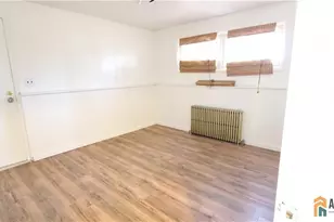 40 Beverly Ave, Franklin Township, NJ 08873 - Photo 17