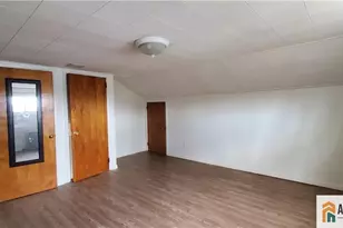 40 Beverly Ave, Franklin Township, NJ 08873 - Photo 13