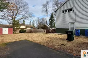 40 Beverly Ave, Franklin Township, NJ 08873 - Photo 23