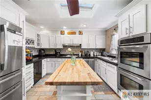 15 New Dover Ave, Colonia, NJ 07067 - Photo 9