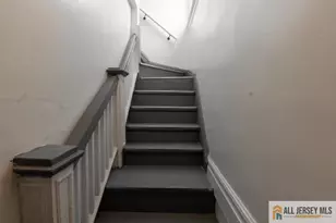 410 Chadwick Ave, Newark, NJ 07112 - Photo 29