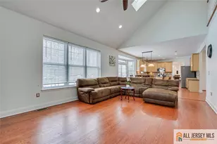 53 Kelly Way, South Brunswick Township, NJ 08852 - Photo 23