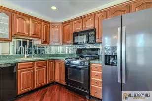 2208 Cypress Ln, East Brunswick Township, NJ 08816 - Photo 5