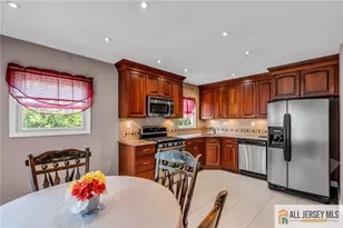 499 Old Stage Rd, Spotswood, NJ 08884 - Photo 11