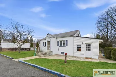 251 Matchaponix Avenue, Monroe Township, NJ 08831 - Photo 39