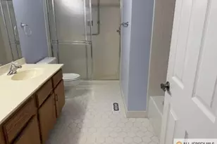 28 Daniel Webster Ave, Monroe Township, NJ 08831 - Photo 15