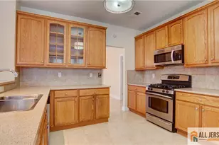 540 Becca Way, Monroe Township, NJ 08831 - Photo 25