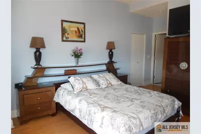 1 Spring Street #2305, New Brunswick, NJ 08901 - Photo 17