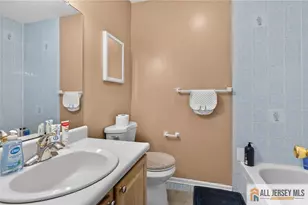 804 Madaline Dr, Avenel, NJ 07001 - Photo 13