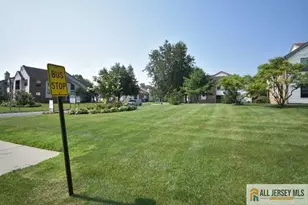 1209 Harbor Club Dr, Sayreville, NJ 08859 - Photo 21