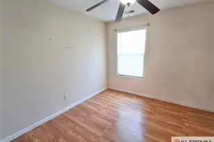 1209 Harbor Club Dr, Sayreville, NJ 08859 - Photo 11
