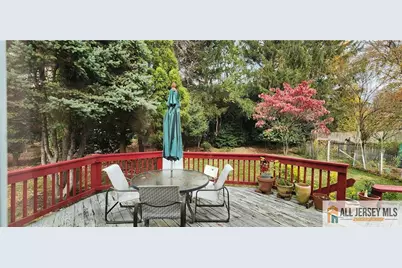 10 North Drive, East Brunswick Township, NJ 08816 - Photo 5