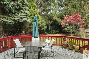 10 North Dr, East Brunswick Township, NJ 08816 - Photo 5