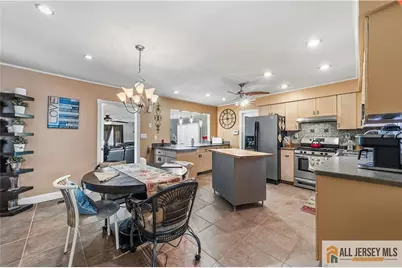 15 Drexel Terrace, Monroe Township, NJ 08831 - Photo 7