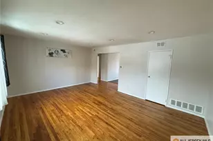 37 Judson St, Edison, NJ 08837 - Photo 3