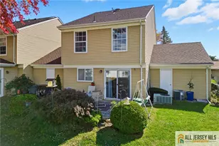 376 Stirling Dr, Monroe Township, NJ 08831 - Photo 31