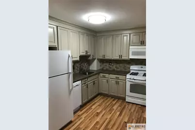 819 Cricket Lane, Woodbridge Township, NJ 07095 - Photo 3