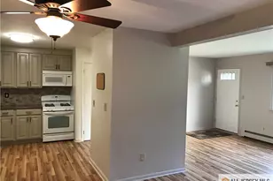 819 Cricket Ln, Woodbridge Township, NJ 07095 - Photo 5