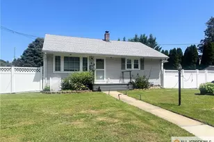 4 Burnham Rd, East Brunswick Township, NJ 08816 - Photo 1