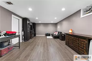 4 Burnham Rd, East Brunswick Township, NJ 08816 - Photo 17