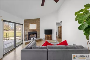 10 Wilkens Dr, Piscataway Township, NJ 08854 - Photo 7