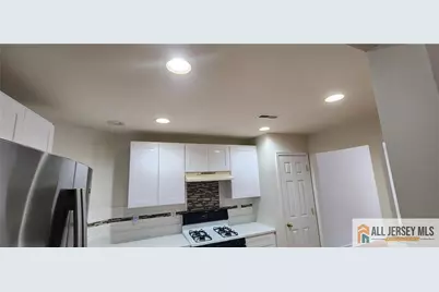 17 Rondell Lane #190, South Amboy, NJ 08879 - Photo 3