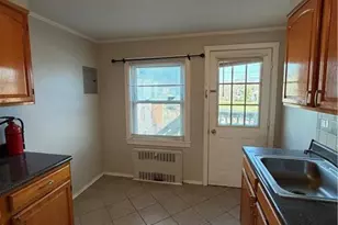 28 Garfield Park, Edison, NJ 08837 - Photo 7