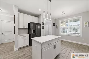 6 Traditions Pl, Monroe Township, NJ 08831 - Photo 5