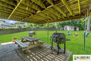 8 Whitehall Ave, Edison, NJ 08820 - Photo 41