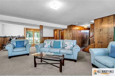 8 Whitehall Avenue, Edison, NJ 08820 - Photo 25