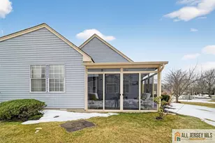 17 George Washington Dr, Monroe Township, NJ 08831 - Photo 29