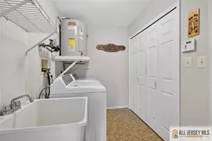 17 George Washington Dr, Monroe Township, NJ 08831 - Photo 25