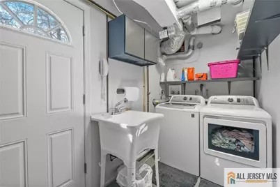 275 Alden Avenue, Edison, NJ 08820 - Photo 33