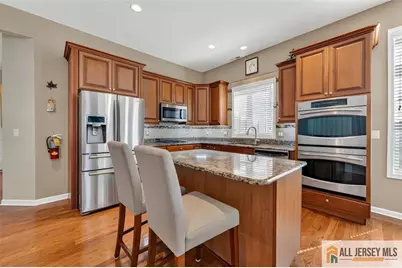 8 Turret Drive, Monroe Township, NJ 08831 - Photo 5