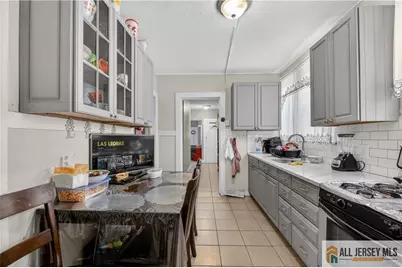 267 Townsend Street, New Brunswick, NJ 08901 - Photo 13