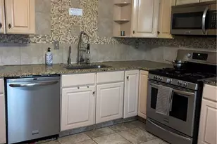 12 Tiger Lilly Ct, Sayreville, NJ 08872 - Photo 7