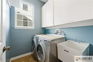 22 Edgemere Dr, South Brunswick Township, NJ 08824 - Photo 29