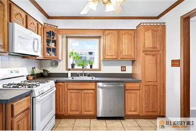 13 Yates Drive, East Brunswick Township, NJ 08816 - Photo 17