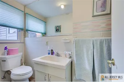 68 Beechwood Avenue, Edison, NJ 08837 - Photo 29