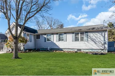 18 Avenue B, Helmetta, NJ 08828 - Photo 3