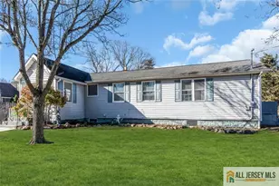 18 Avenue B, Helmetta, NJ 08828 - Photo 3