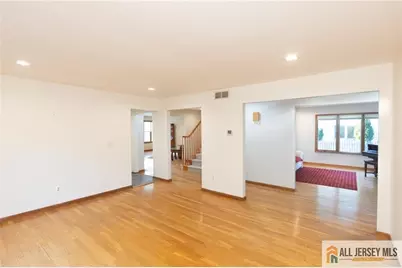 4 Parkview Terrace, Highland Park, NJ 08904 - Photo 7