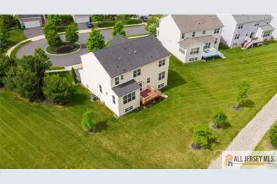 8 Wellesley Avenue, Monroe Township, NJ 08831 - Photo 37