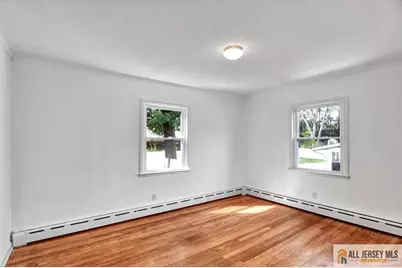 27 Drummond Avenue, Fords, NJ 08863 - Photo 5