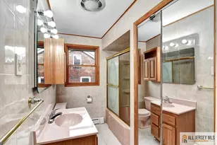 27 Drummond Ave, Fords, NJ 08863 - Photo 15