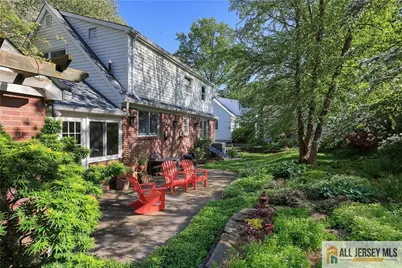 25 Voorhees Place, Metuchen, NJ 08840 - Photo 39