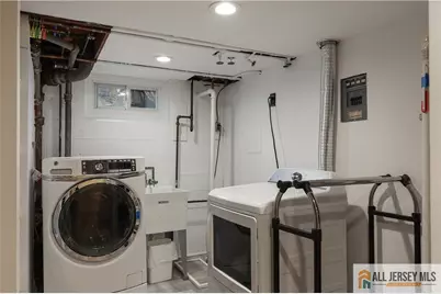 25 Voorhees Place, Metuchen, NJ 08840 - Photo 43